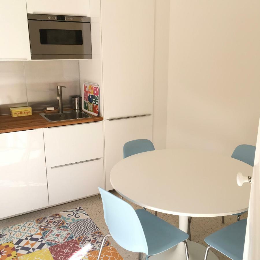 Chez Noelle Et Emmanuel Lejlighed Montpellier Eksteriør billede