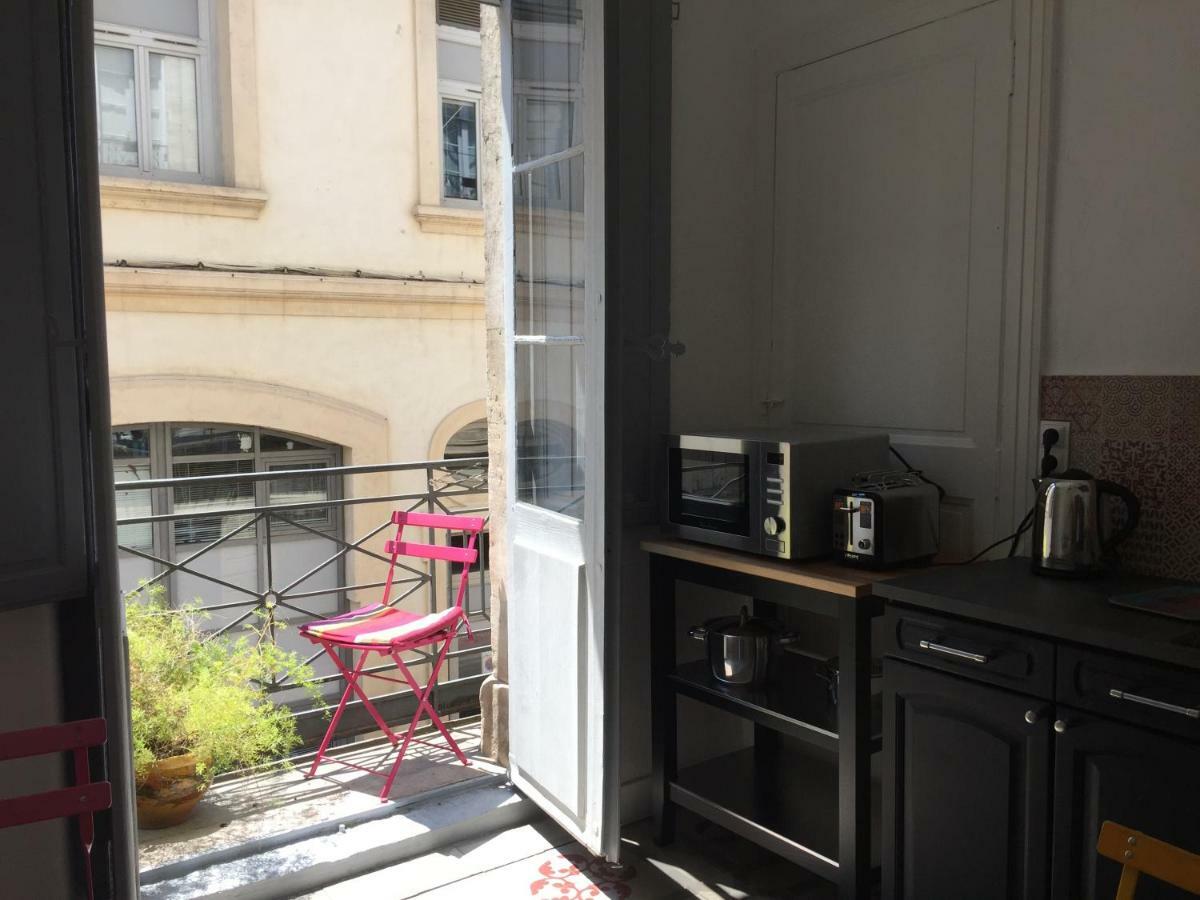 Chez Noelle Et Emmanuel Lejlighed Montpellier Eksteriør billede