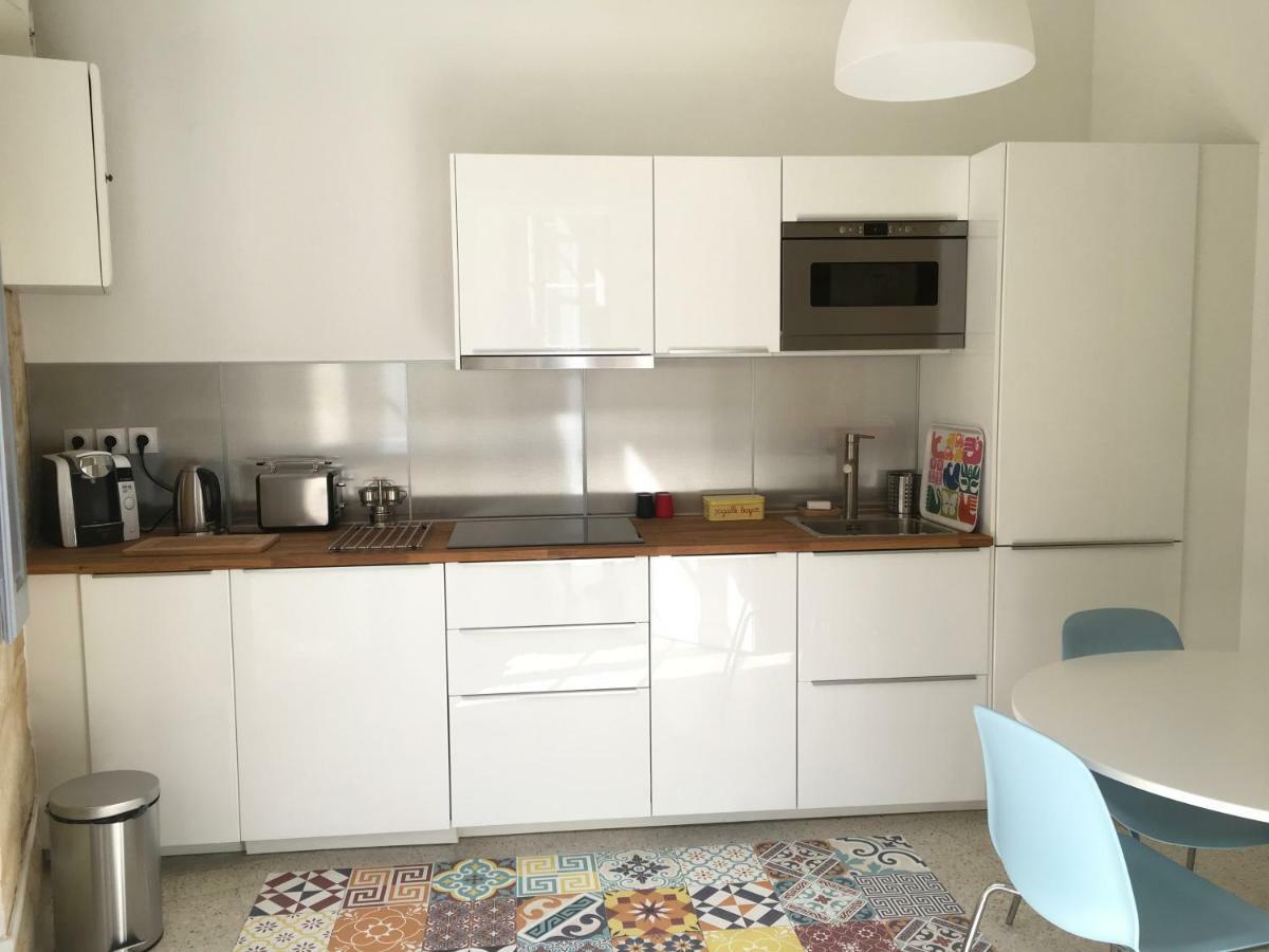 Chez Noelle Et Emmanuel Lejlighed Montpellier Eksteriør billede